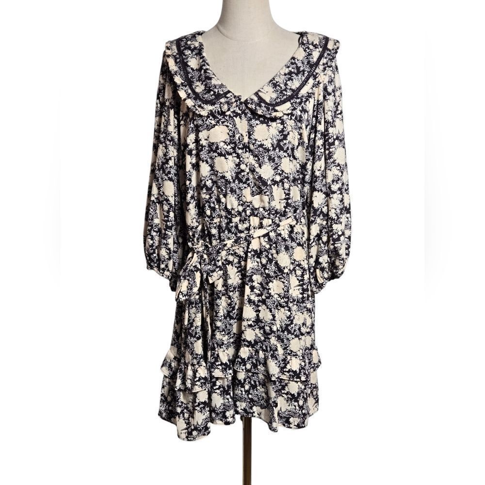 LC Lauren Conraf Black and White Collared Dress